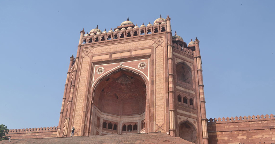 Buland-Darwaza