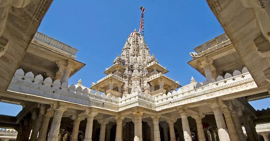 chaumukha-adinath-temple