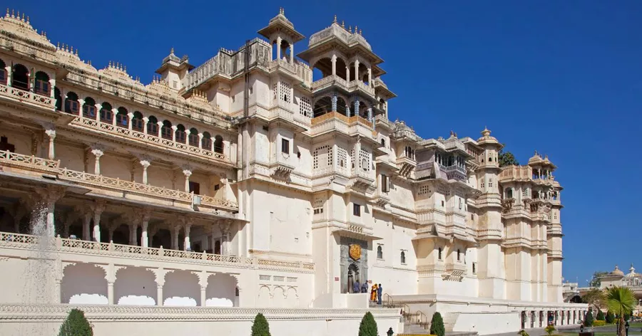 city-palace-udaipur