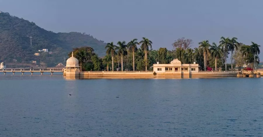 fateh-sagar-lake