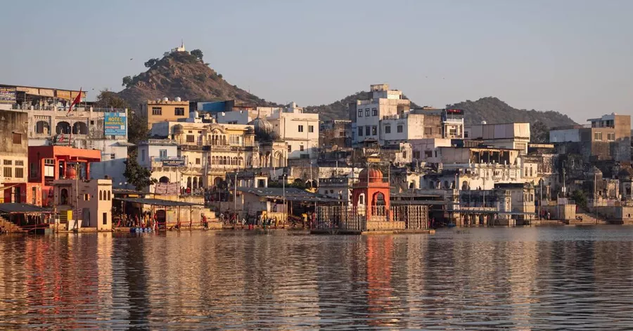 pushkar-lake